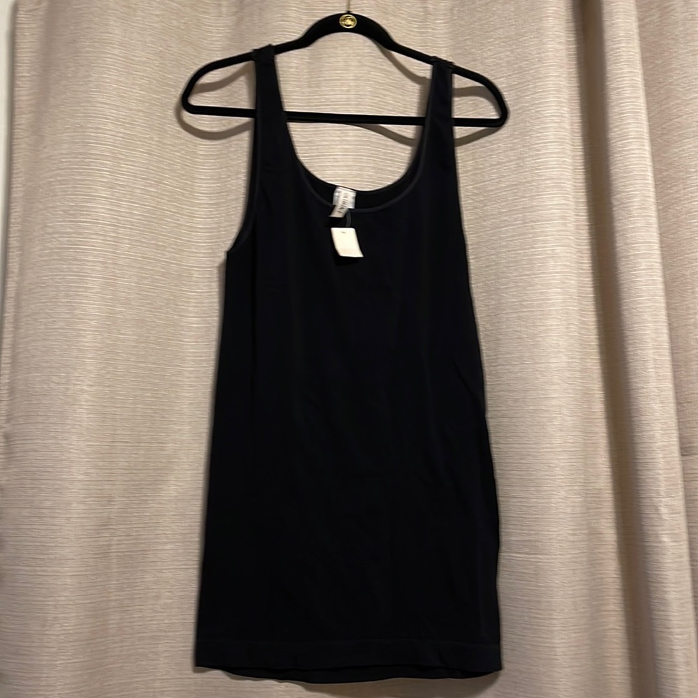 2/$20 NWT Nikibiki  Long Tank